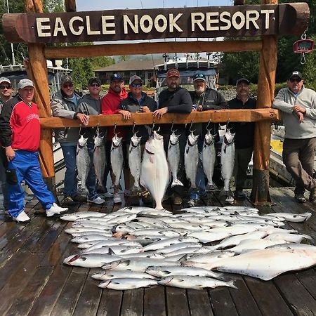 Eagle Nook Resort Ucluelet Buitenkant foto
